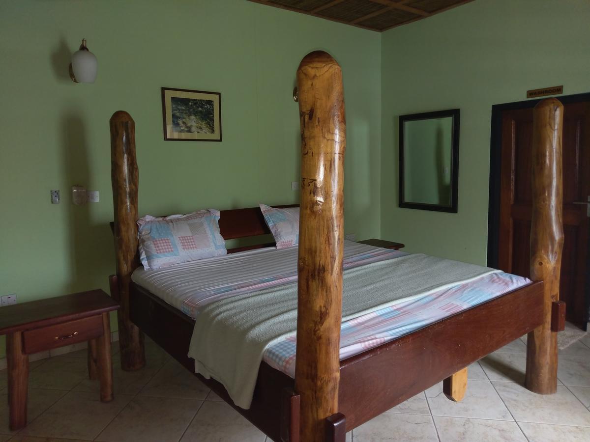 Big Foot Safari Lodge Wli Afegame Экстерьер фото