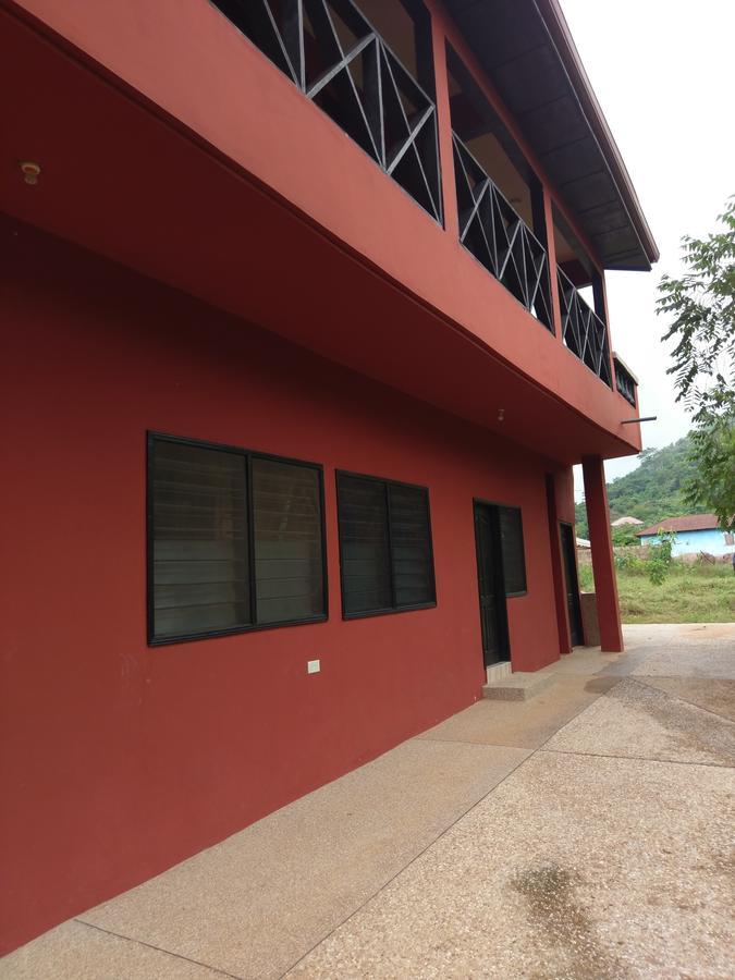 Big Foot Safari Lodge Wli Afegame Экстерьер фото