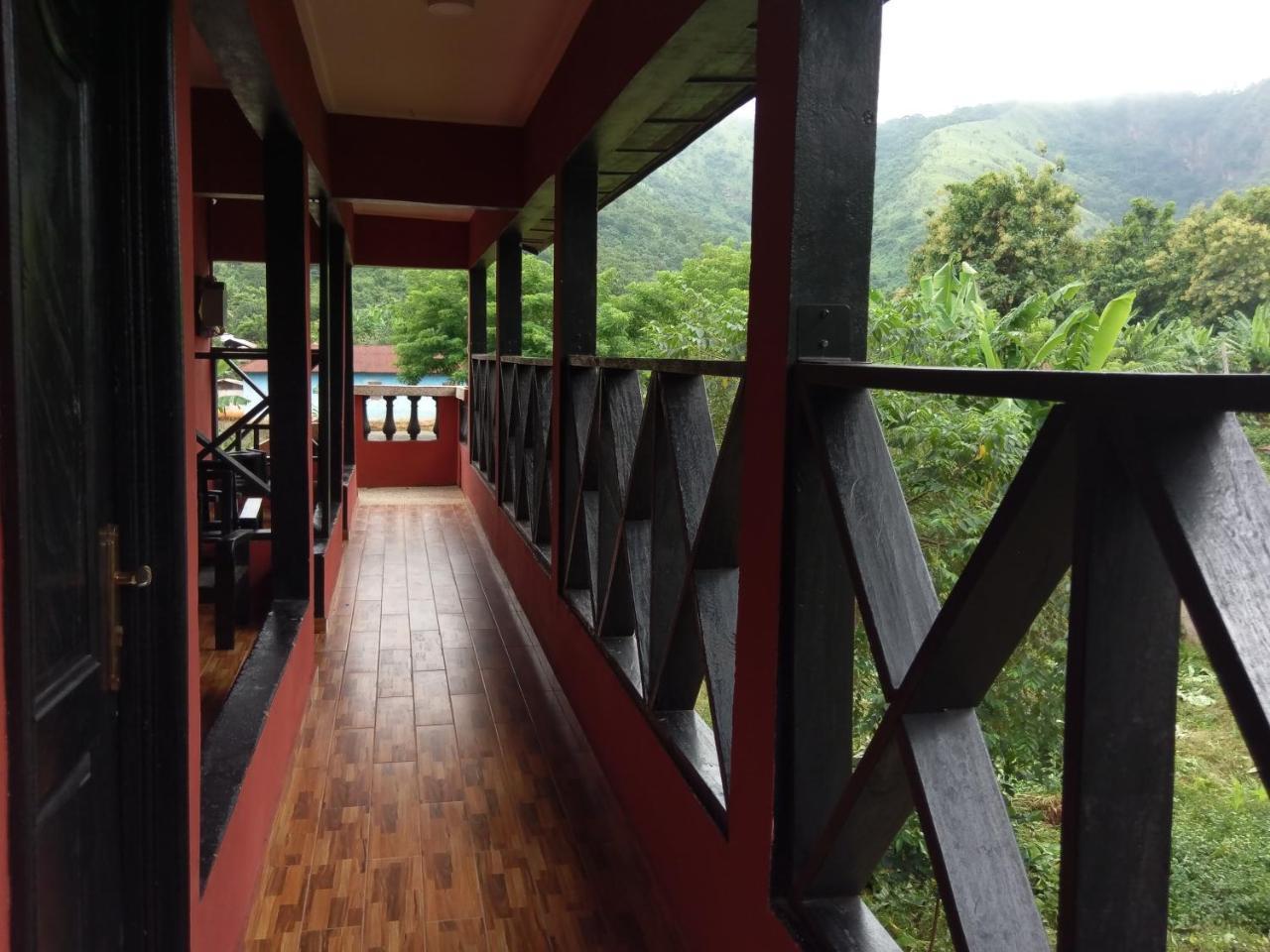 Big Foot Safari Lodge Wli Afegame Экстерьер фото