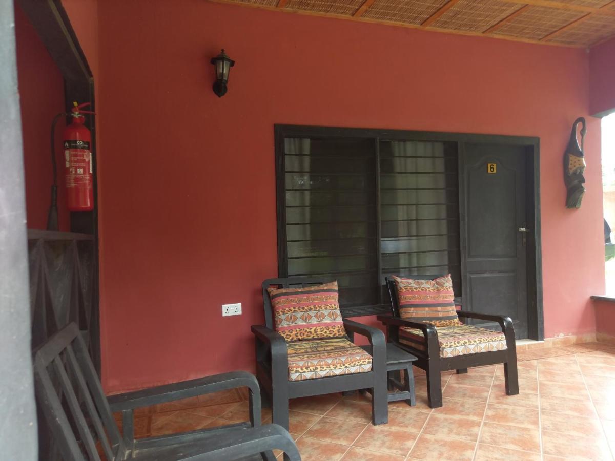 Big Foot Safari Lodge Wli Afegame Экстерьер фото